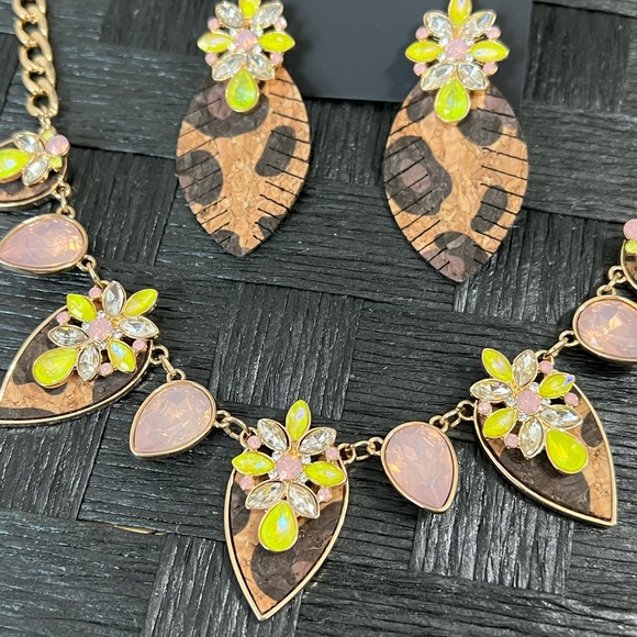 Guess Jewelry Set - Picture 7 of 9